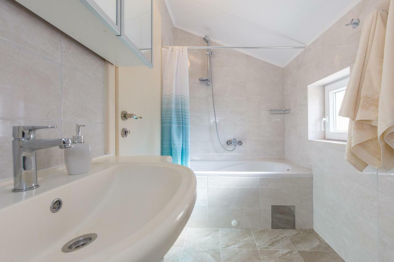 Apartment Ivona *